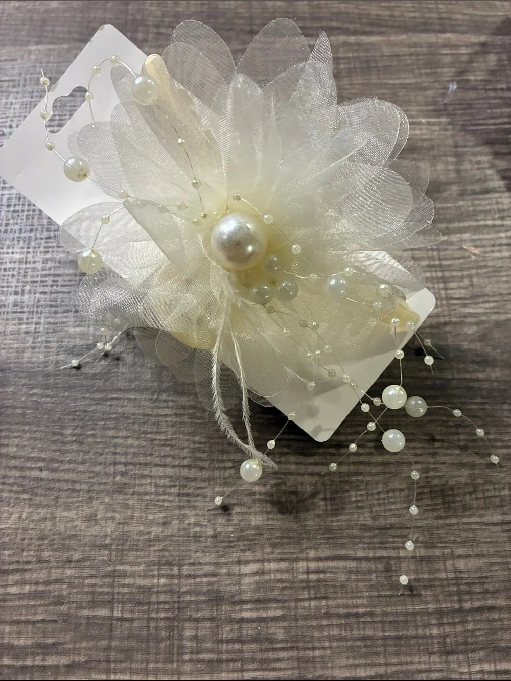 Fashion Jewelry Ivory Pearl Floral Hair Clip
